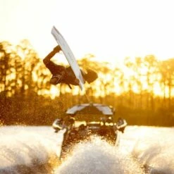 Ronix RXT Blackout Wakeboard 2022 14 Ronix RXT Blackout Wakeboard 2022 -LIQUID FORCE Sales 2022RonixRXTBoardMassi 3