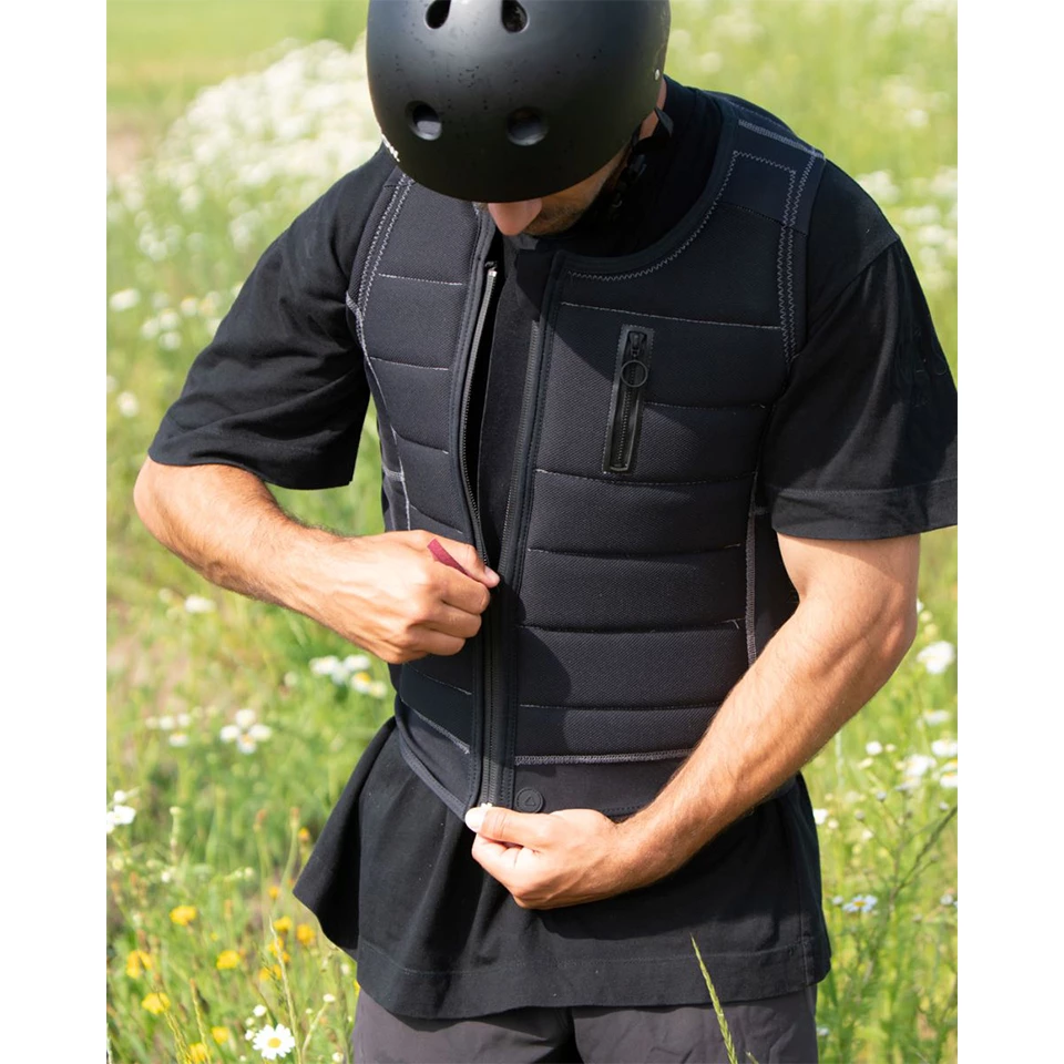 Follow TBA Comp Wake Vest In Black 5 Follow TBA Comp Wake Vest In Black - Image 5