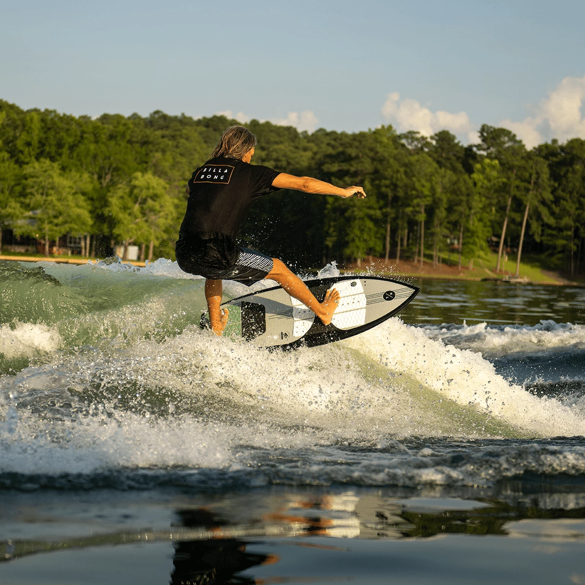 Hyperlite Automatic Wakesurf Board 2023 3 Hyperlite Automatic Wakesurf Board 2023 - Image 3