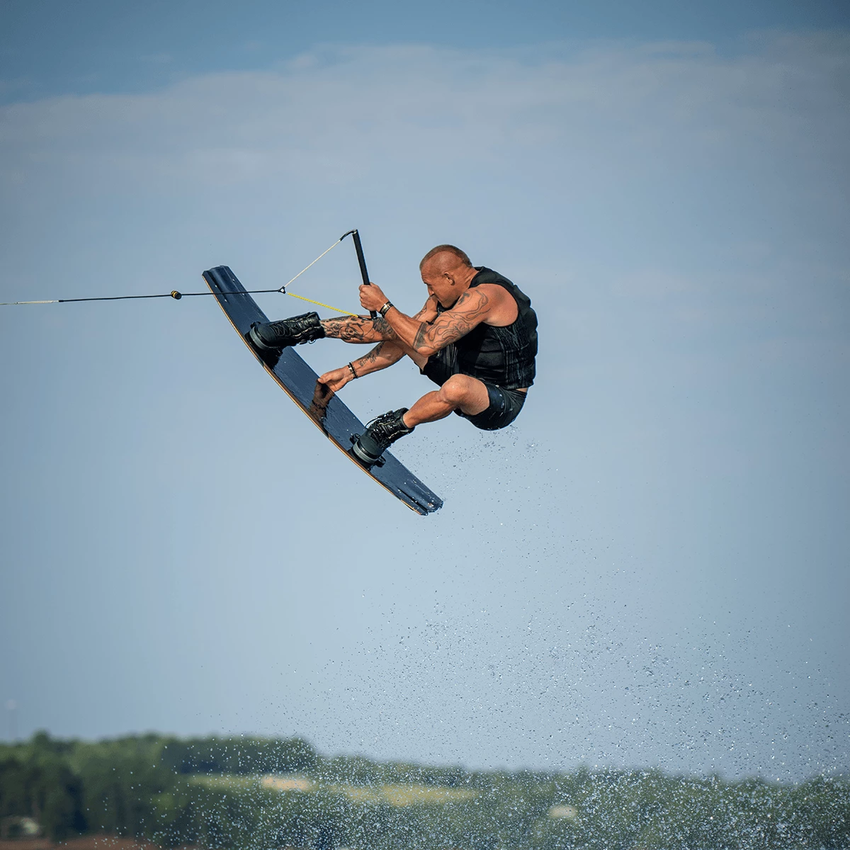 Hyperlite Rusty Pro Wakeboard 2023 2 Hyperlite Rusty Pro Wakeboard 2023 - Image 2