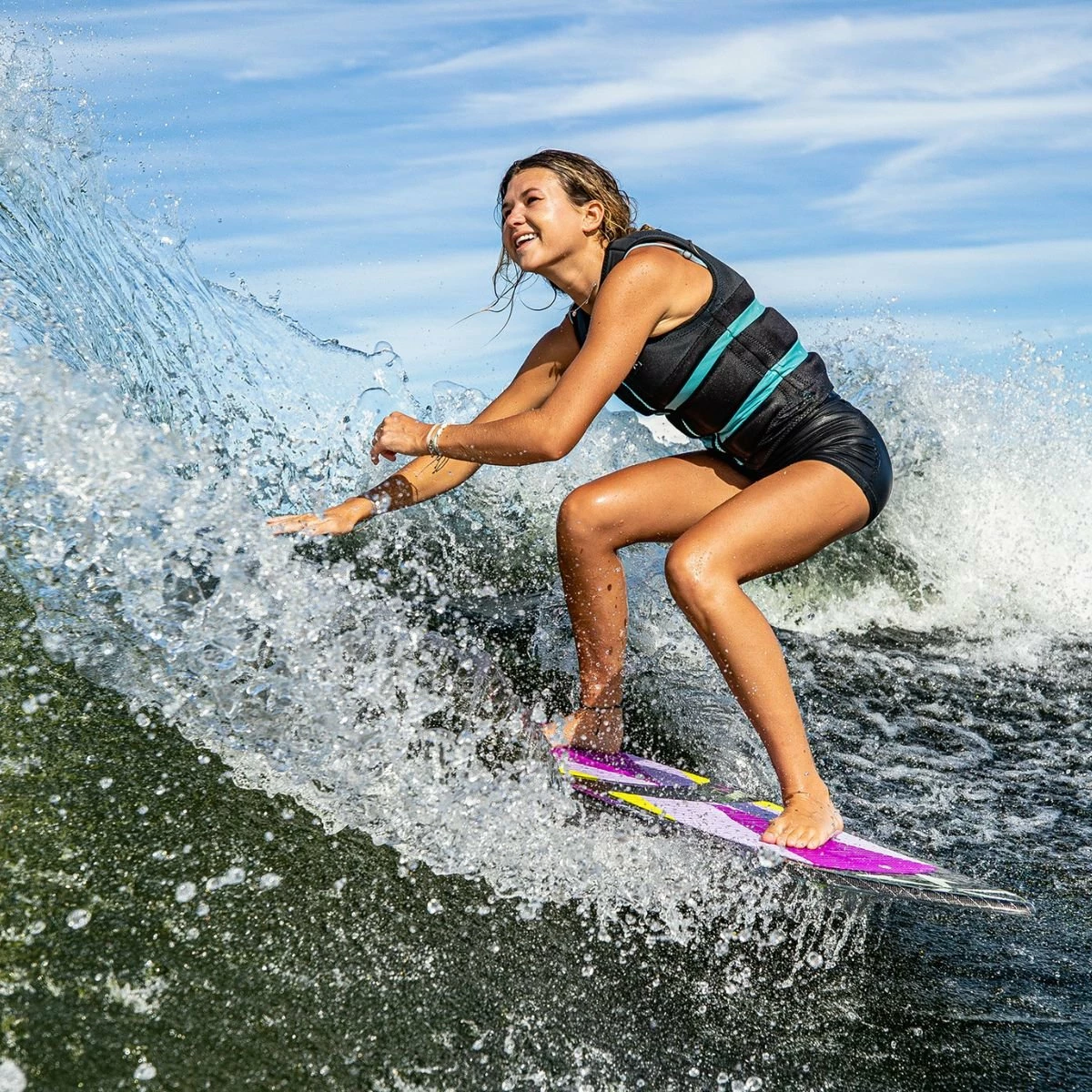 Phase 5 Diamond LUV Wakesurf Board 2023 2 Phase 5 Diamond LUV Wakesurf Board 2023 - Image 2