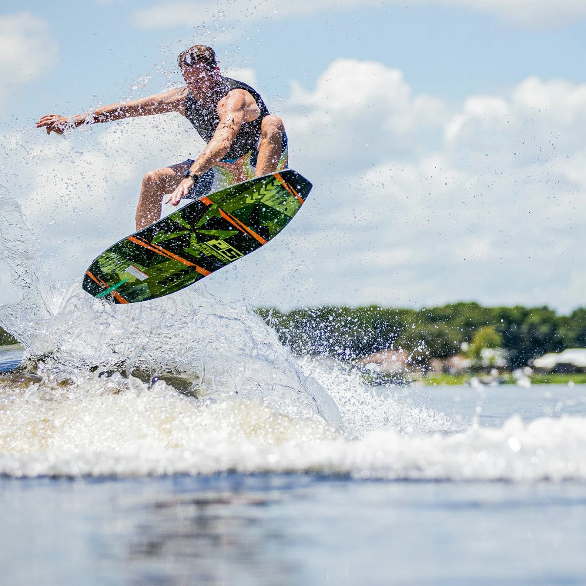 Phase 5 Hammerhead Wakesurf Board 2023 3 Phase 5 Hammerhead Wakesurf Board 2023 - Image 3