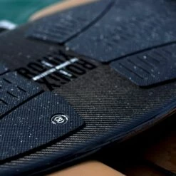 Ronix Carbon Air Core 3 Skimmer Wakesurf Board 2023 12 Ronix Carbon Air Core 3 Skimmer Wakesurf Board 2023 -LIQUID FORCE Sales ronix carbon air core 3 skimmer wakesurf board 2022 134450