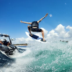 Ronix Flyweight Conductor Wakesurf Board 2023 -LIQUID FORCE Sales ronix flyweight conductor wakesurf board 2023 171449