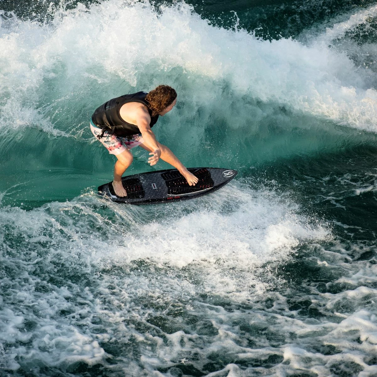 Ronix H.O.M.E. Carbon Pro M50 Wakesurf Board 2022 7 Ronix H.O.M.E. Carbon Pro M50 Wakesurf Board 2022 - Image 7