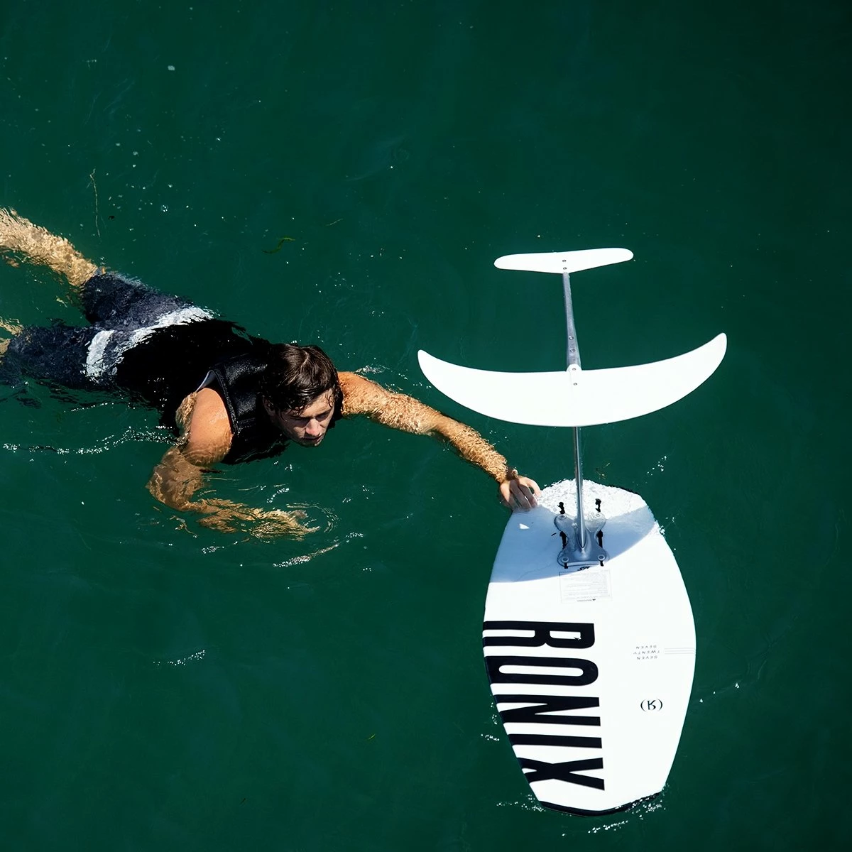 Ronix Koal / Alloy Fluid 28 In. Mast Wake Foil Package 2023 4 Ronix Koal / Alloy Fluid 28 In. Mast Wake Foil Package 2023 - Image 4